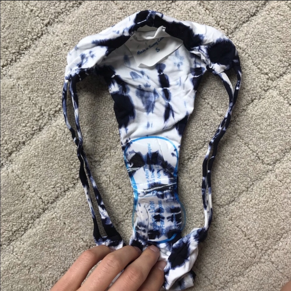 Blue life bikini - Picture 4 of 5